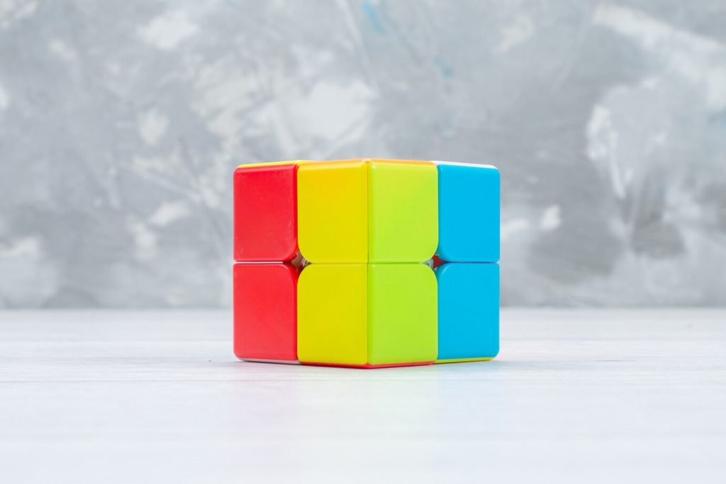 how many people can solve a rubik's cube